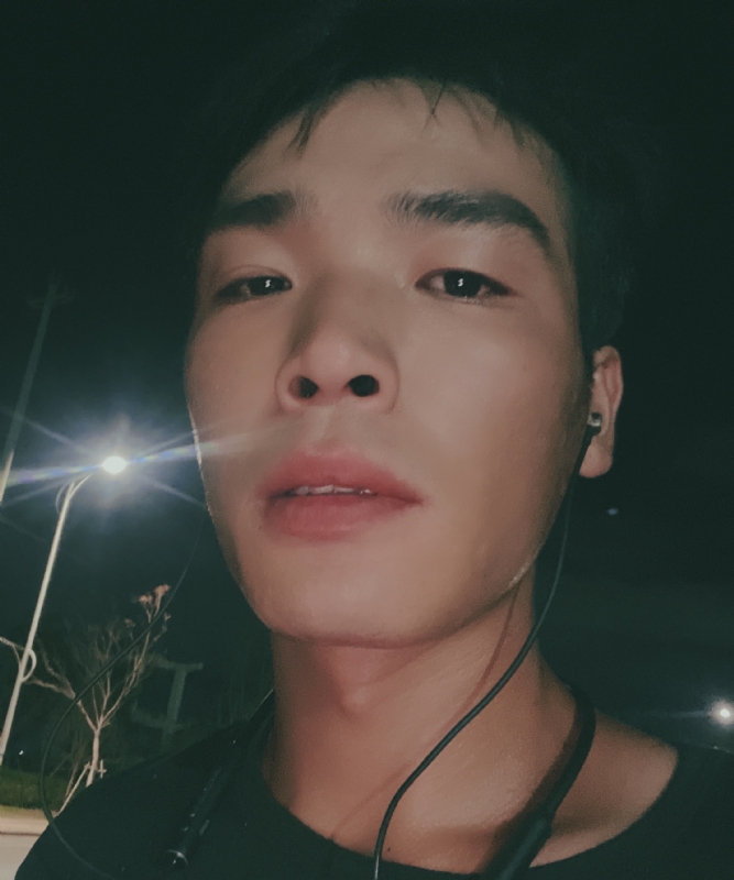 满船清梦压星河的第二张照片--渭南相亲服务中心