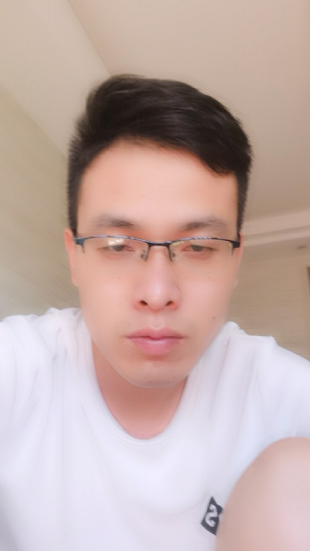 携一人白首的第一张照片--渭南相亲服务中心