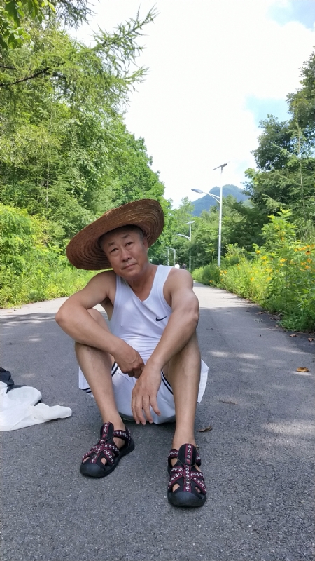 真诚寻伴的第一张照片--渭南相亲服务中心