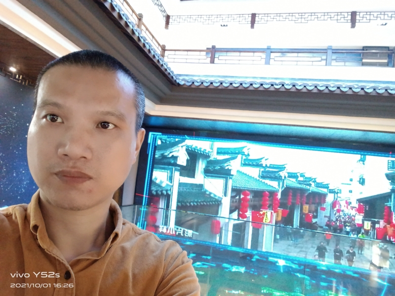 云中漫步的第一张照片--渭南相亲服务中心