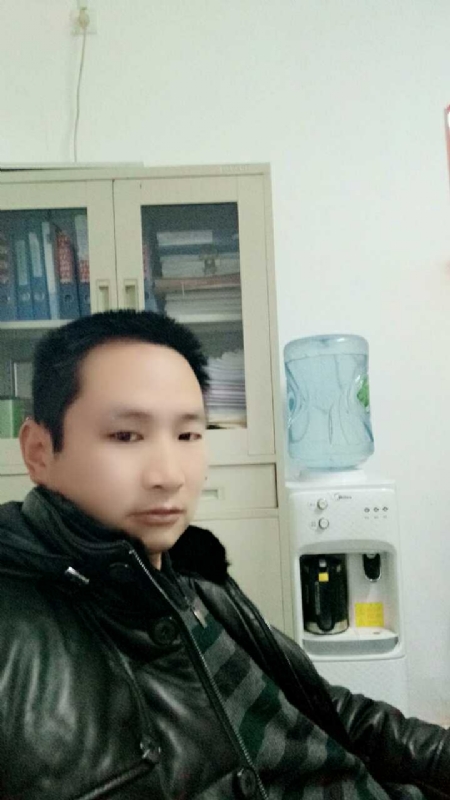 蓝色棒棒糖的第一张照片--渭南相亲服务中心