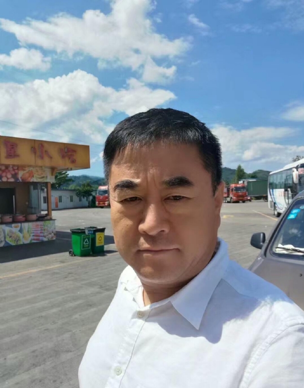 从此不再孤独的第一张照片--渭南相亲服务中心