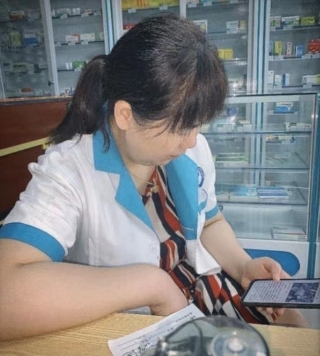 简单快乐的第一张照片--渭南相亲服务中心