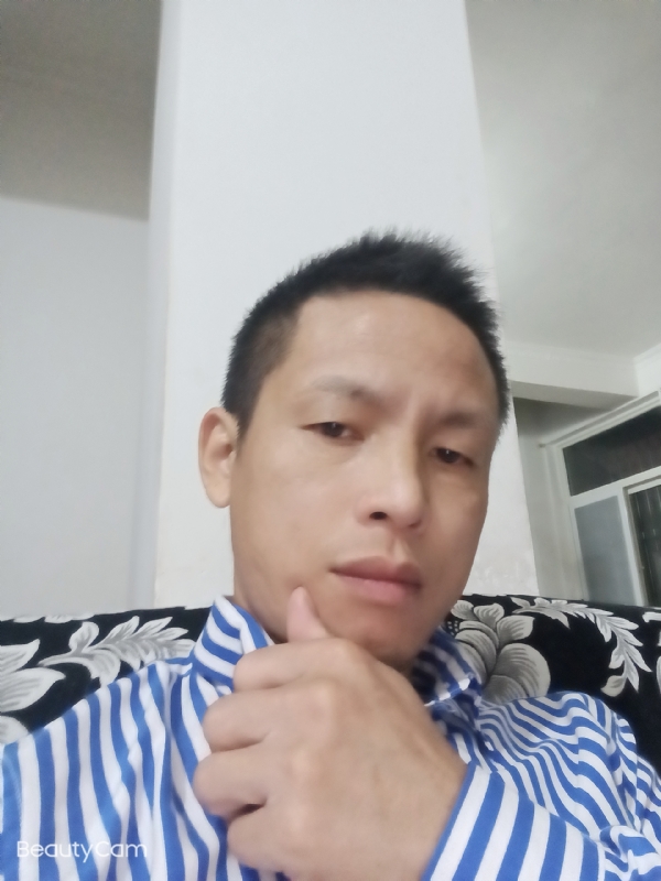 风雨40的第一张照片--渭南相亲服务中心