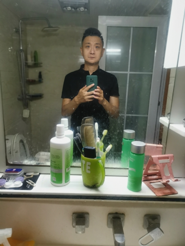 龙少的第一张照片--渭南相亲服务中心