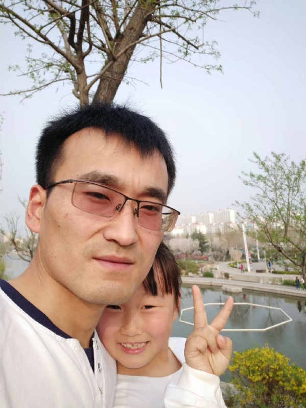 简单的幸福的第二张照片--渭南相亲服务中心