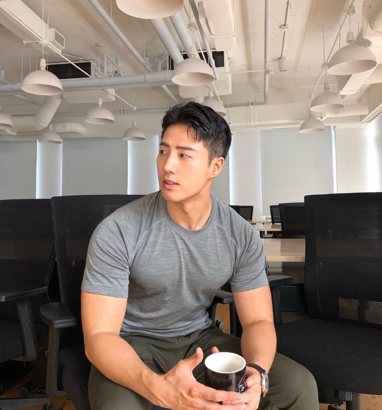 暖陽的第一张照片--渭南相亲服务中心