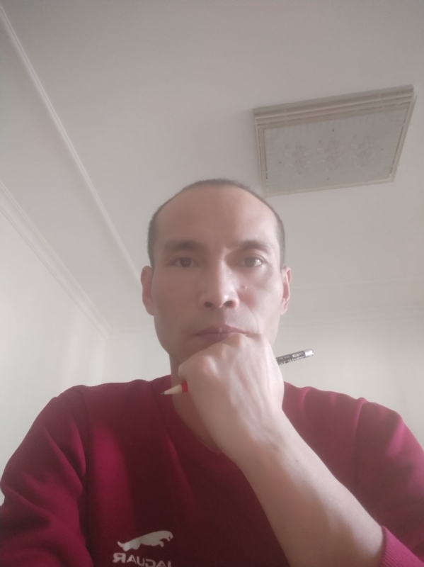 左边的第一张照片--渭南相亲服务中心