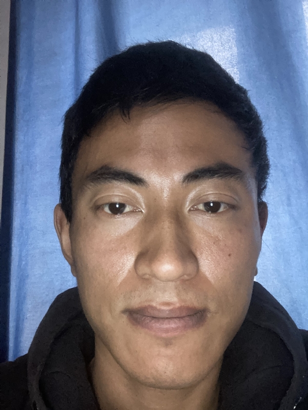 轻轻的的第一张照片--渭南相亲服务中心