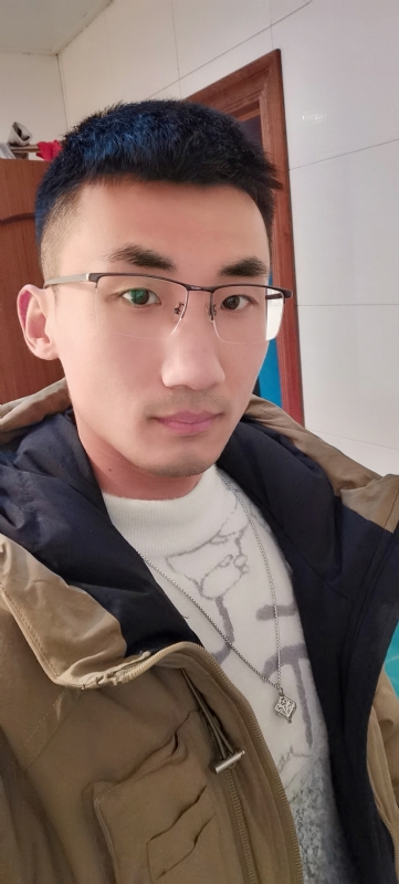 闯红灯吐泡泡的第一张照片--渭南相亲服务中心