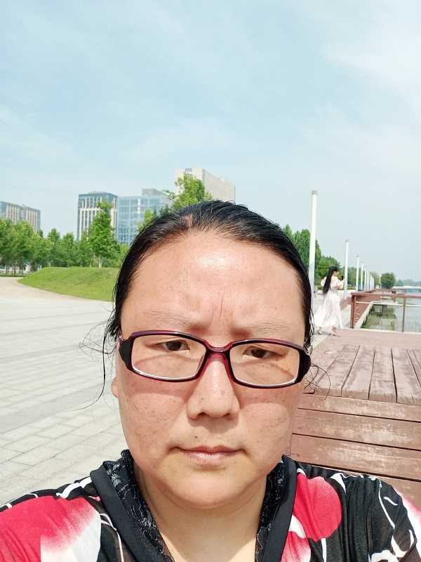 苦乐的第四张照片--渭南相亲服务中心