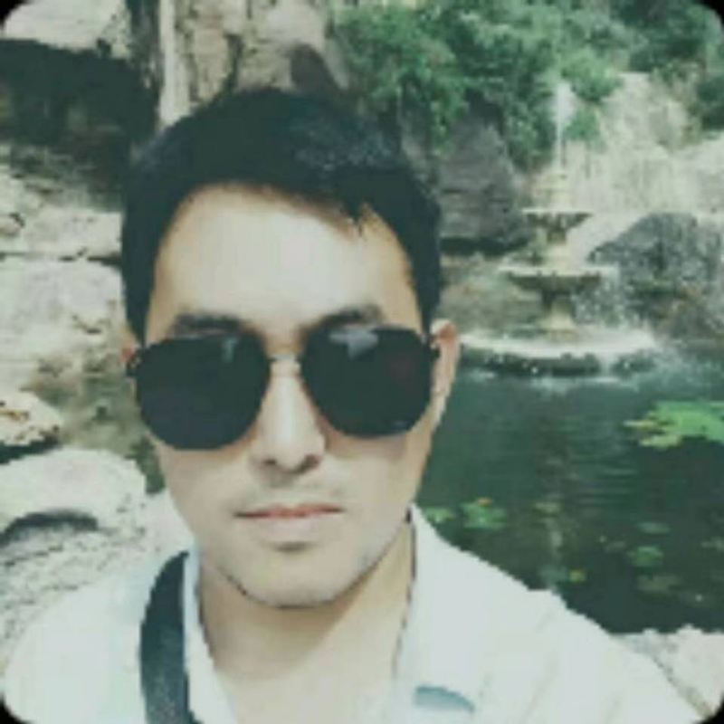 明月照他乡的第二张照片--渭南相亲服务中心