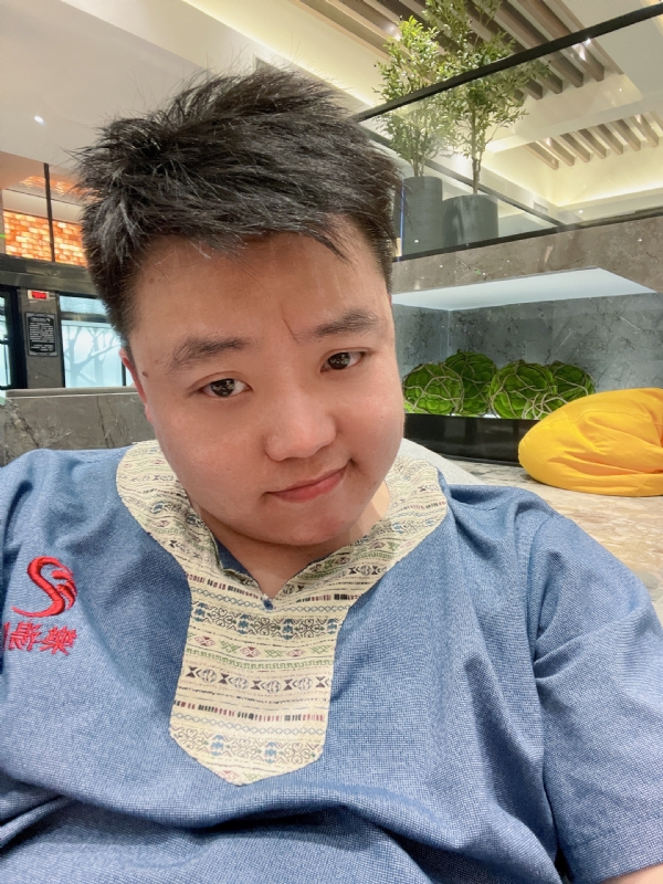 小恶魔的第一张照片--渭南相亲服务中心