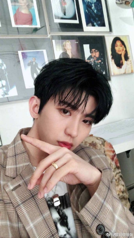 hjsjs的第一张照片--渭南相亲服务中心