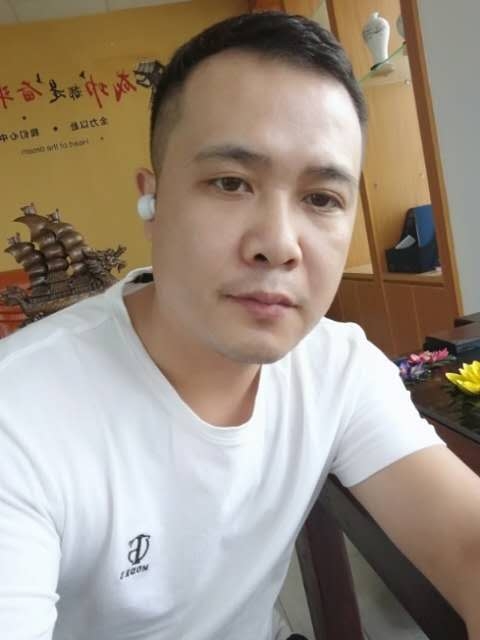 礼哥的第二张照片--渭南相亲服务中心