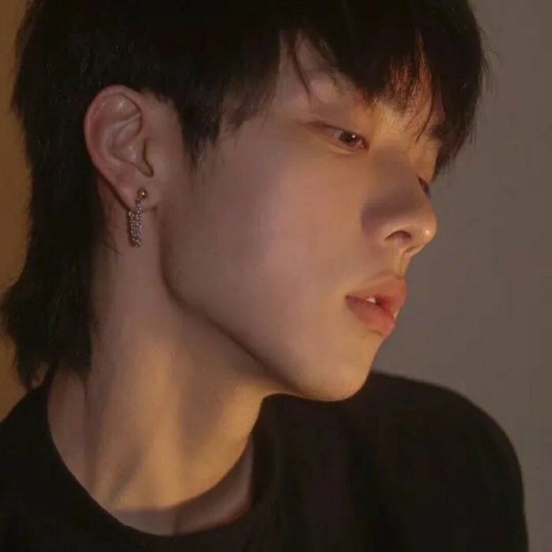 拾柒的第一张照片--渭南相亲服务中心