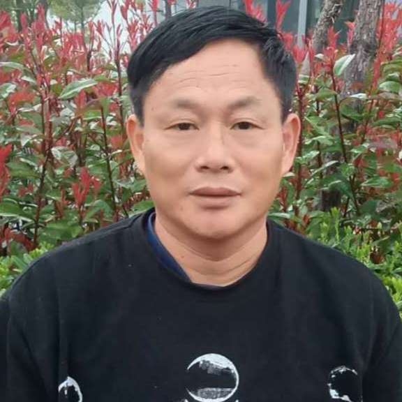 老黄牛的第一张照片--渭南相亲服务中心