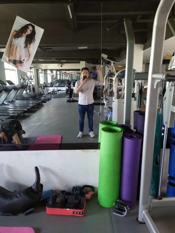 年轻有为健哥的第一张照片--渭南相亲服务中心