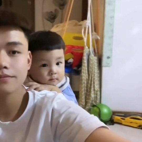 嘻嘻嘻的第一张照片--渭南相亲服务中心