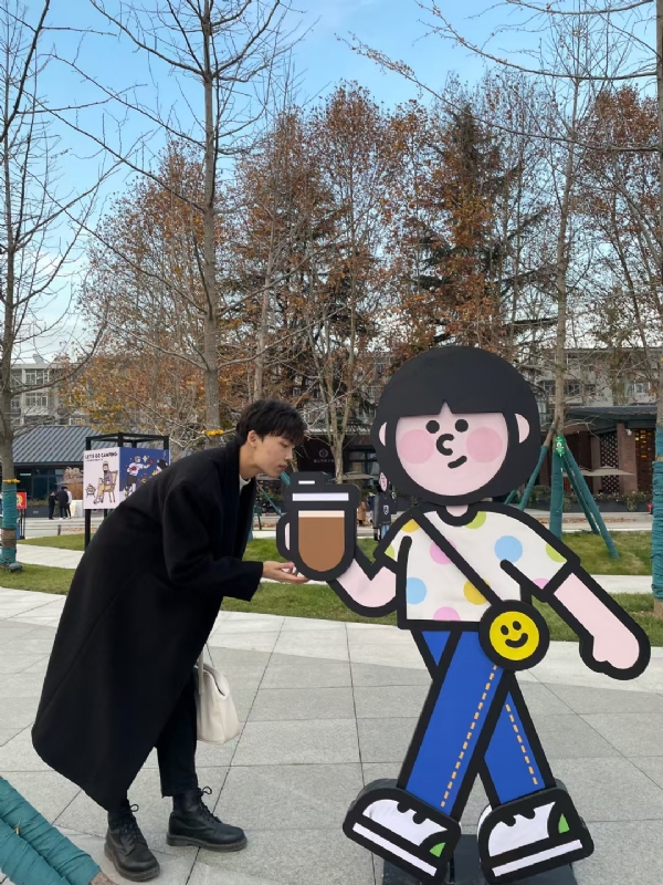 啊哈的第一张照片--渭南相亲服务中心