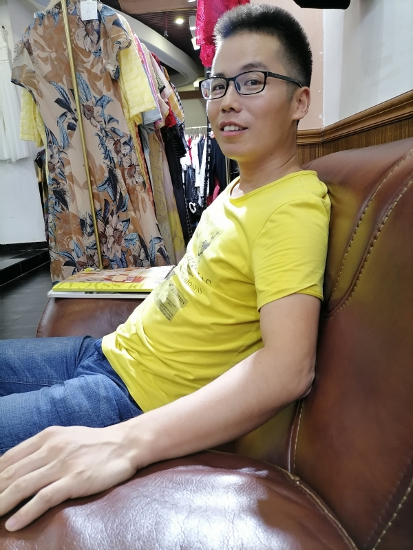 汪顺鹏的第二张照片--渭南相亲服务中心