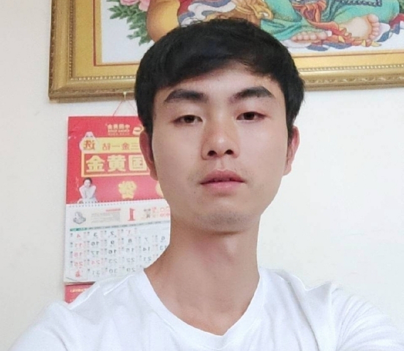 刘利的第一张照片--渭南相亲服务中心