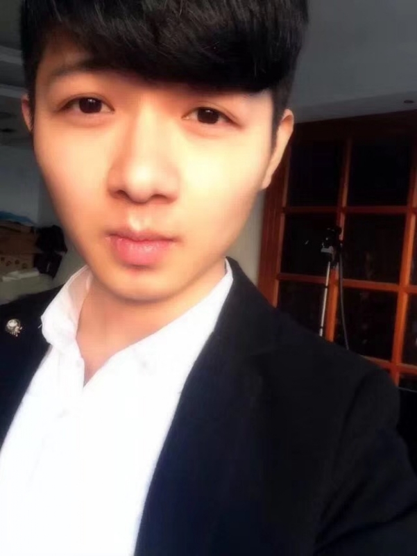 萨拉嘿呦的第一张照片--渭南相亲服务中心