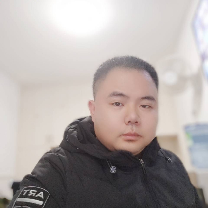 珍惜眼前人的第一张照片--渭南相亲服务中心