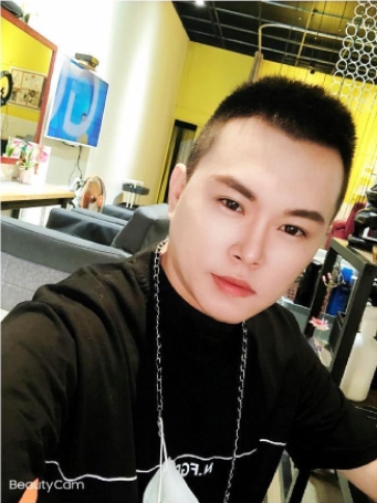 lucky的第一张照片--渭南相亲服务中心