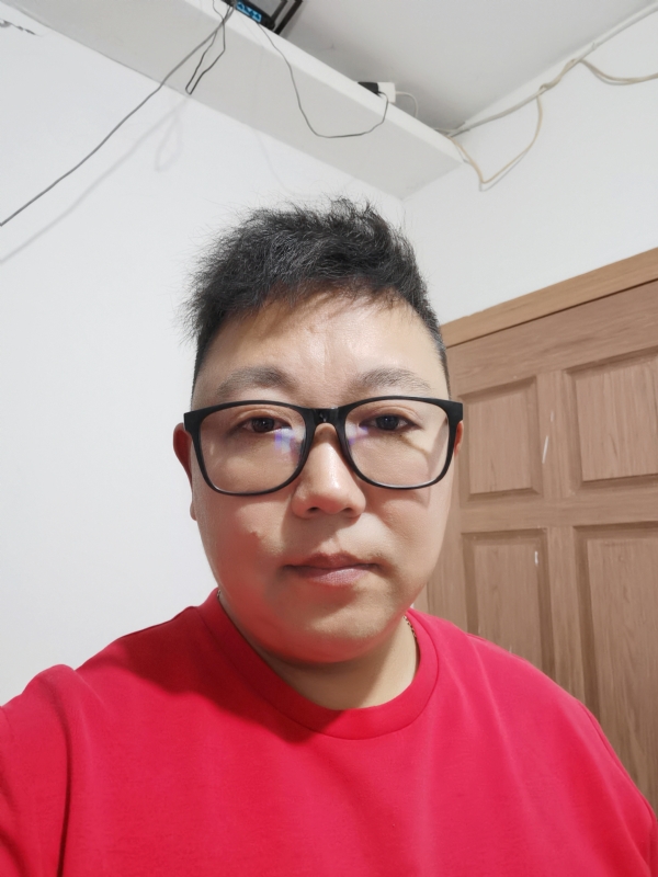 开山的第一张照片--渭南相亲服务中心