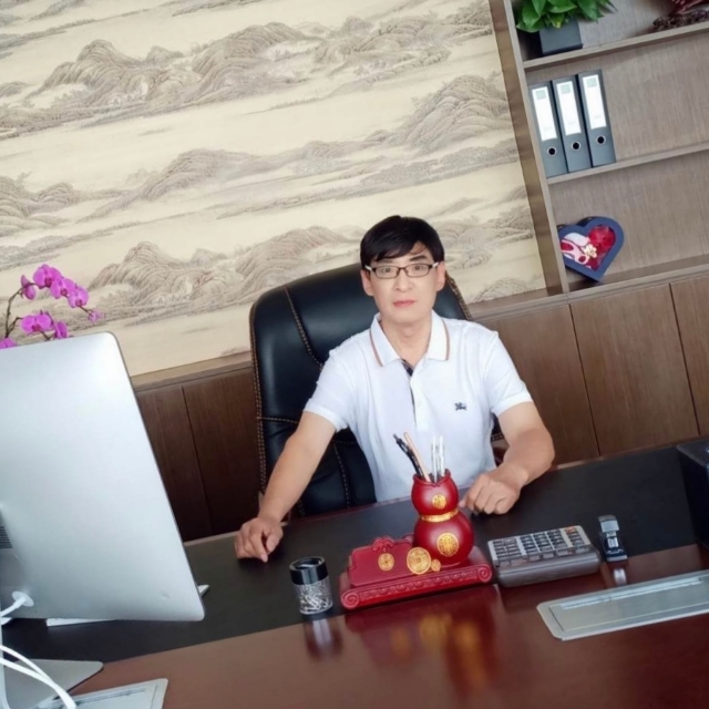 大叔寻觅有缘人的第三张照片--渭南相亲服务中心