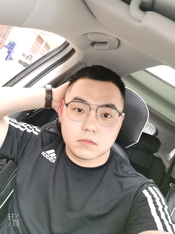 海阔天空的第一张照片--渭南相亲服务中心