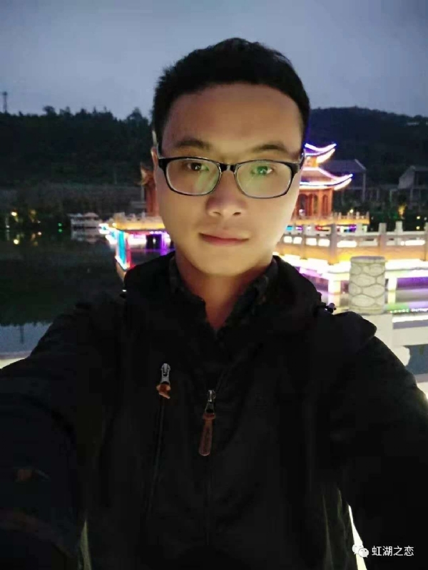 李逍遥的第一张照片--渭南相亲服务中心