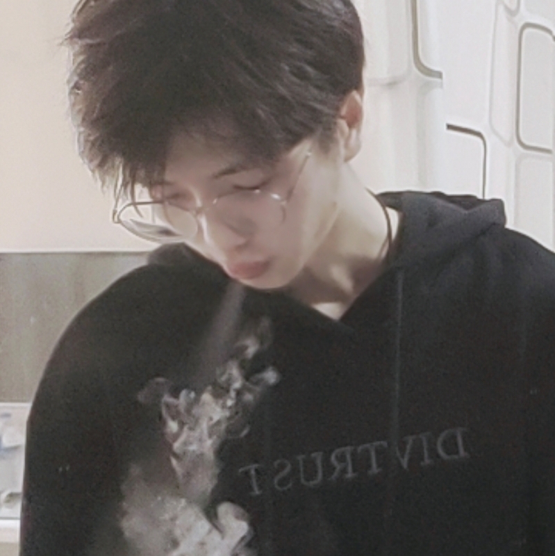 97白羊哦的第一张照片--渭南相亲服务中心