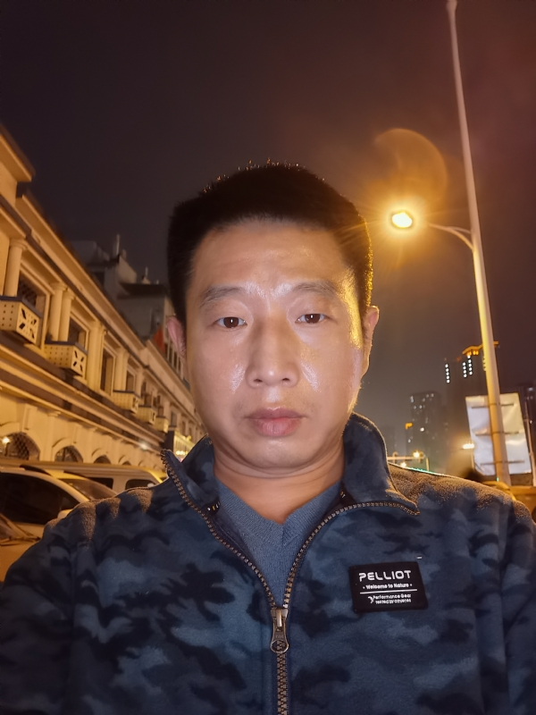 偷偷说的第一张照片--渭南相亲服务中心