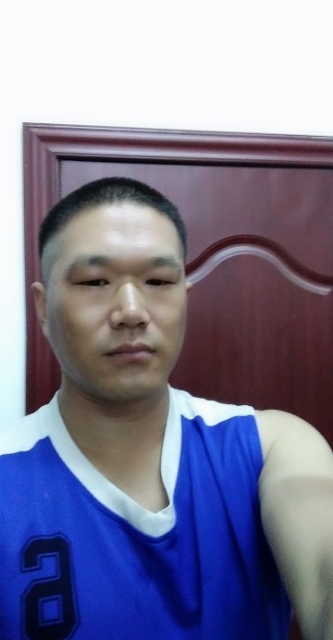 会飞的鱼的第一张照片--渭南相亲服务中心