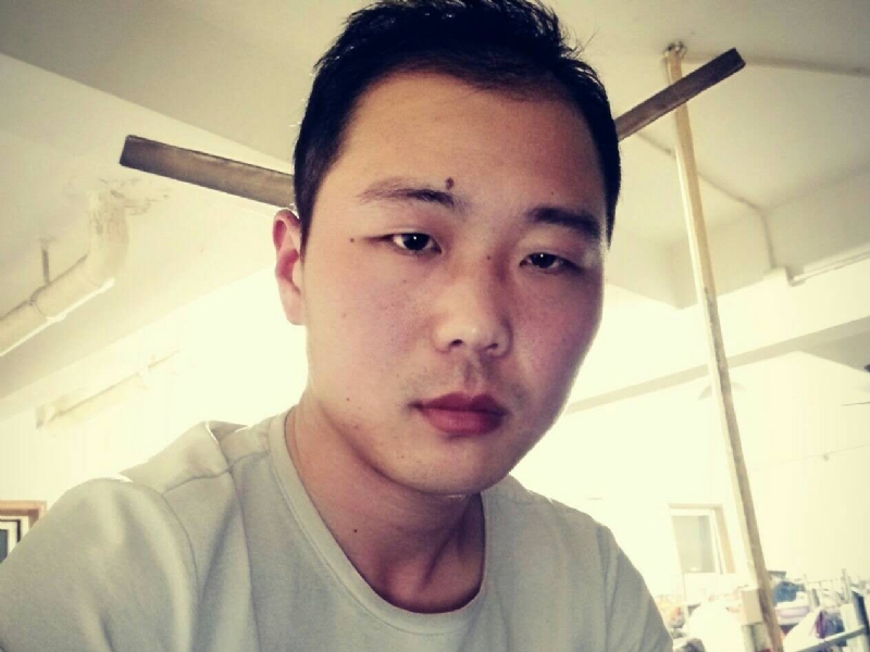 听听那冷雨的第二张照片--渭南相亲服务中心