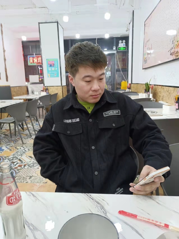 HF的第一张照片--渭南相亲服务中心