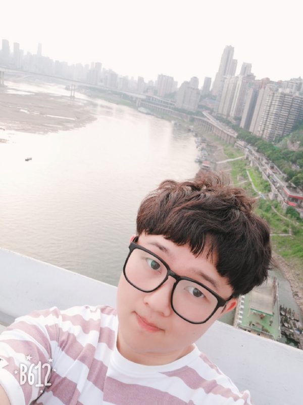 白夜行中人的第一张照片--渭南相亲服务中心