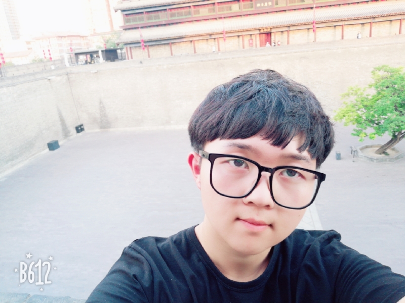 白夜行中人的第三张照片--渭南相亲服务中心