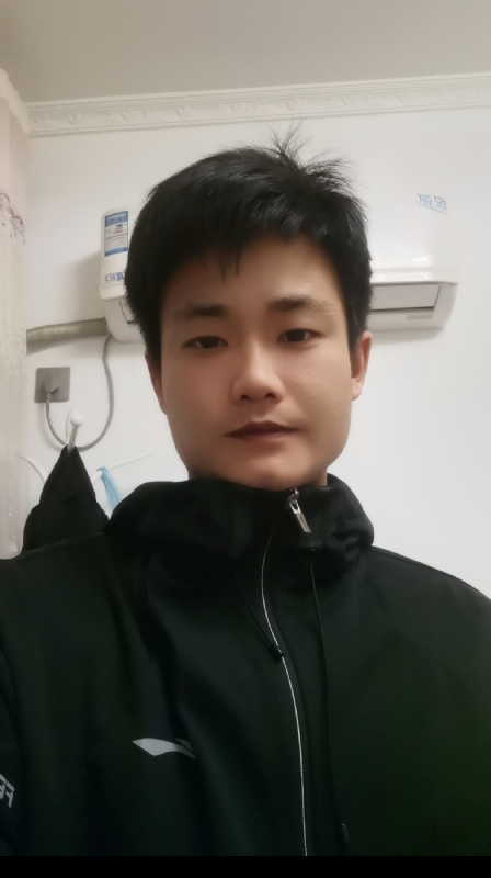 Mr丶Cui的第二张照片--渭南相亲服务中心