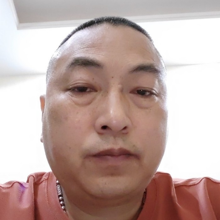 一切随风的第一张照片--渭南相亲服务中心