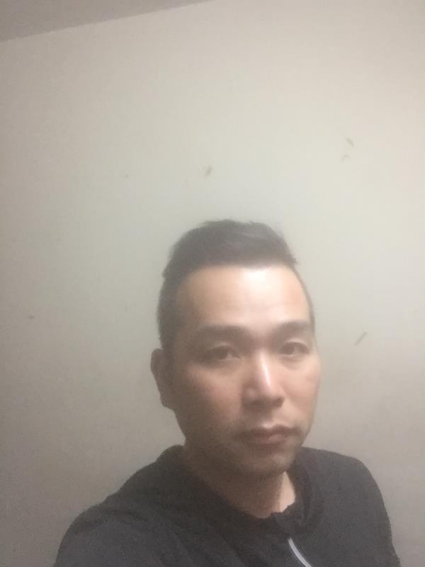 俊君的第一张照片--渭南相亲服务中心