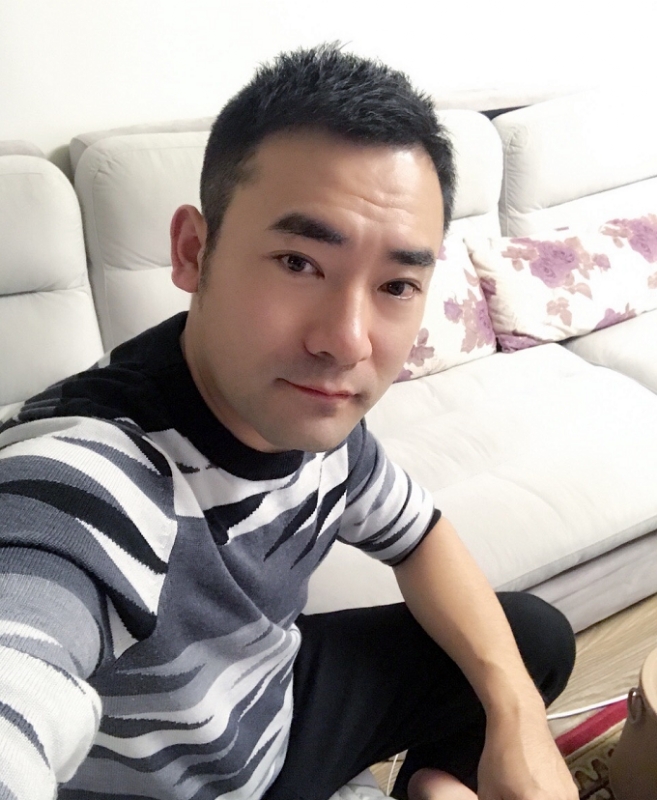 随风的第一张照片--渭南相亲服务中心