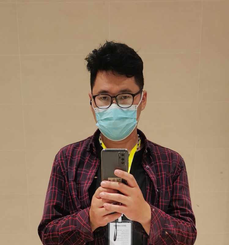 鲮的第五张照片--渭南相亲服务中心