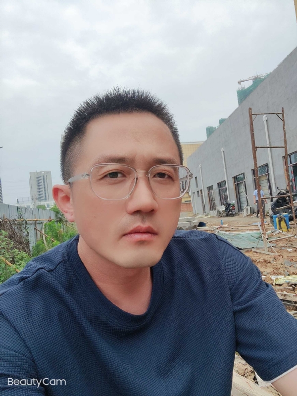 清风烈酒的第二张照片--渭南相亲服务中心