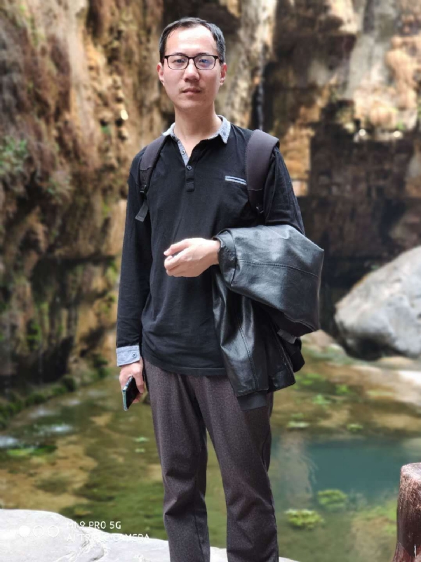 追日的第一张照片--渭南相亲服务中心