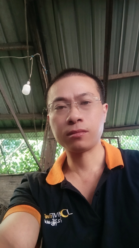 一个人好难的第三张照片--渭南相亲服务中心