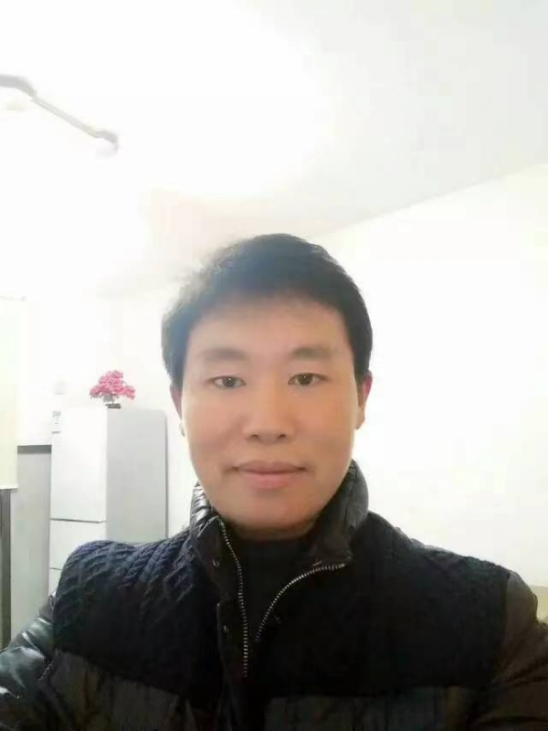 擎天柱的第二张照片--渭南相亲服务中心