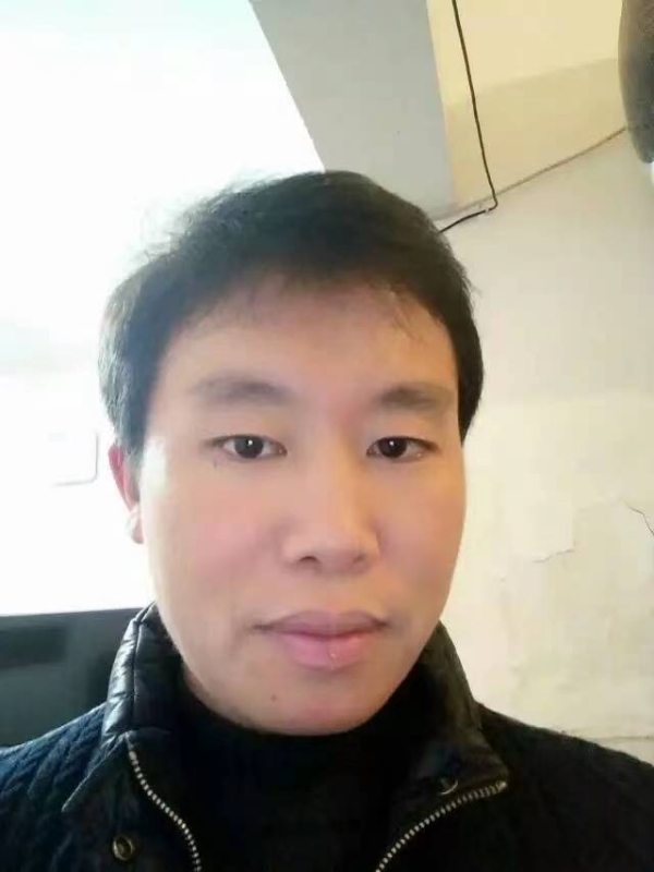 擎天柱的第三张照片--渭南相亲服务中心